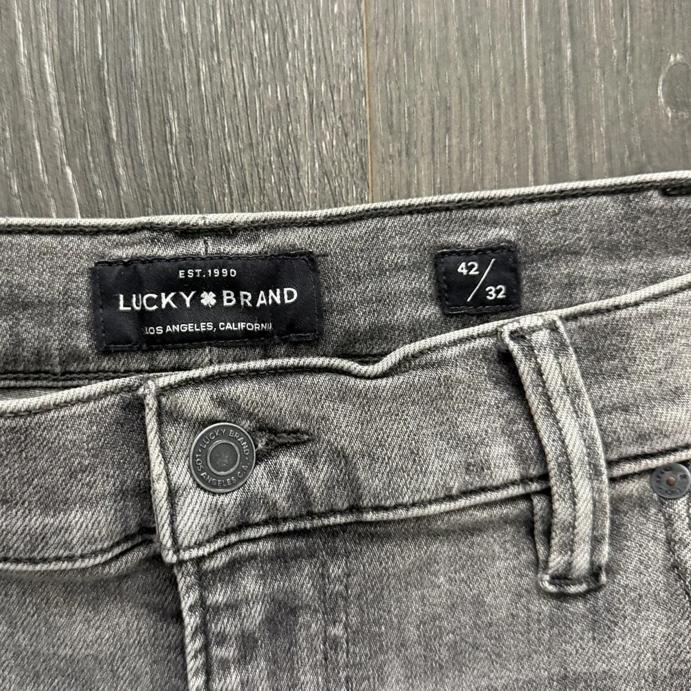 Lucky Brand Stretch Athletic Tapered Fit Mens Jeans 42X32 Gray Casual Minimalist